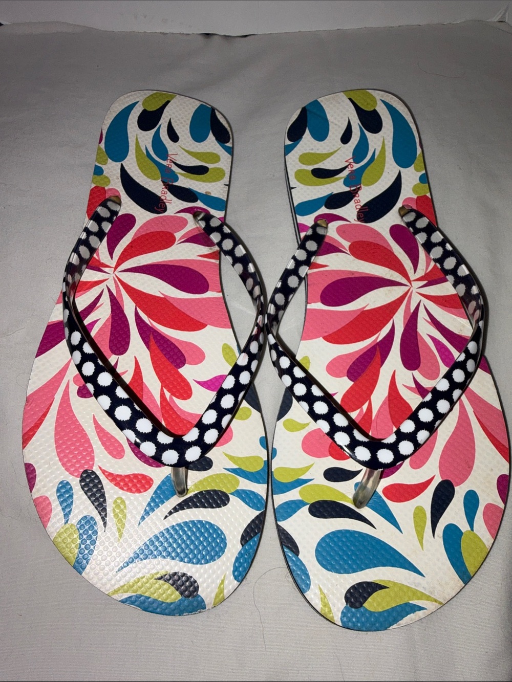 VERA BRADLEY Women’s Multicolor Floral Flip Flop Sandals - Polka Dot Straps